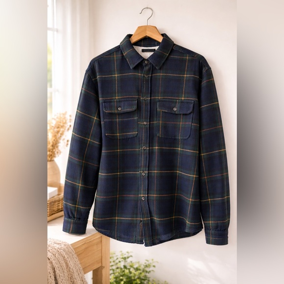H&M Other - Men’s H&M Sherpa Lined Flannel Jacket